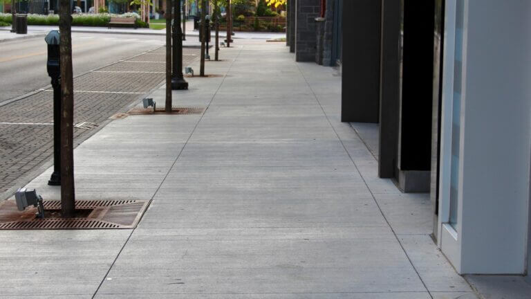 Gallery 19 Sidewalk